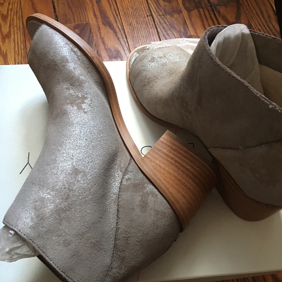Sole Society Shoes - Sole Society Open toe booties